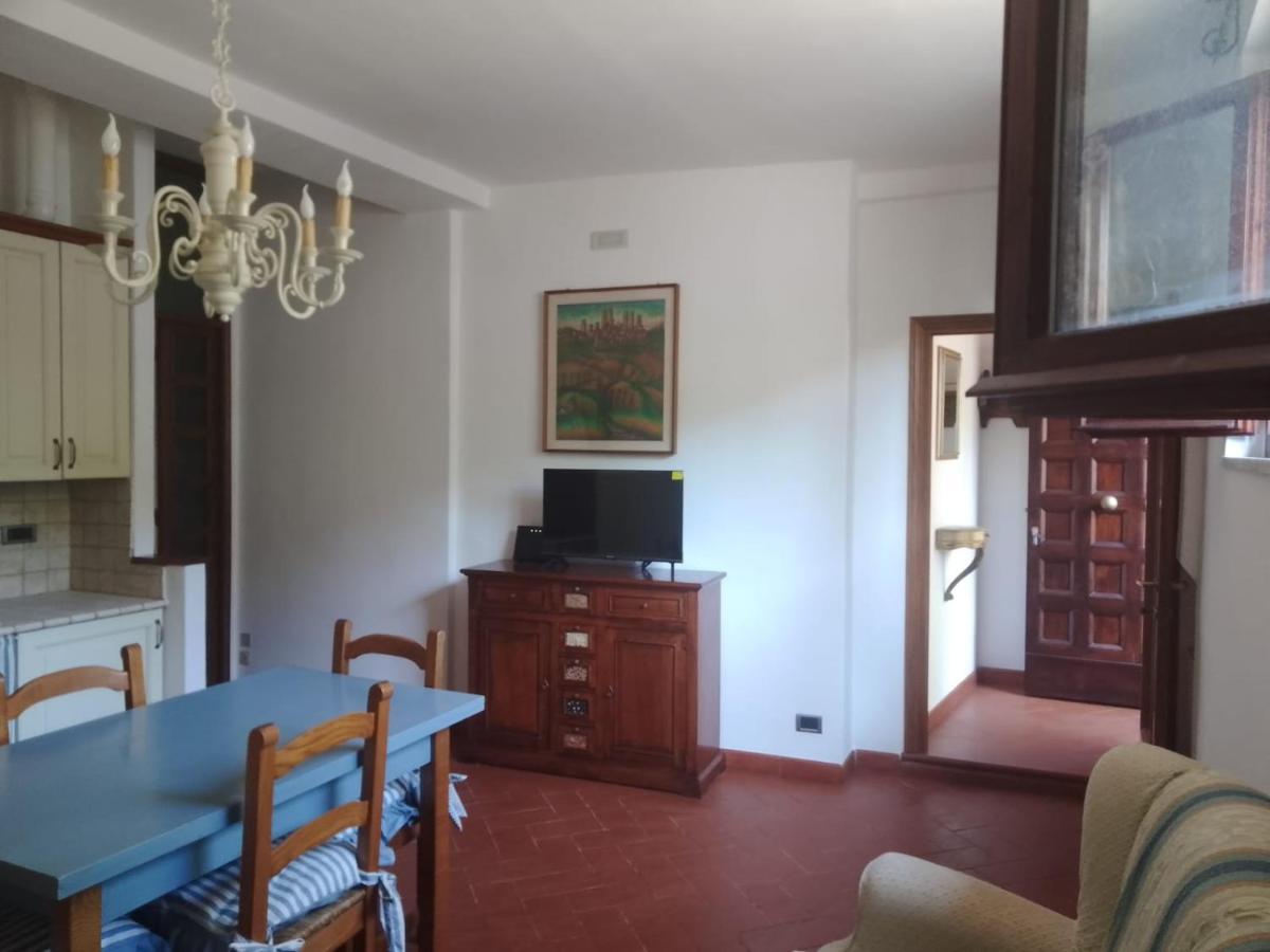 Ferienwohnung La Casina Tra Le Torri San Gimignano Exterior foto